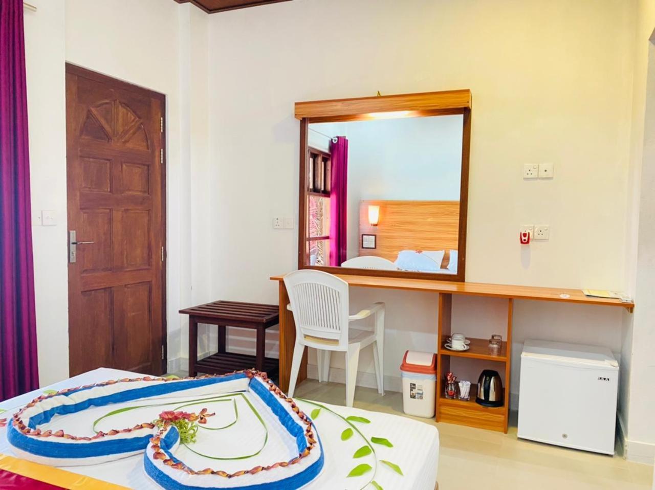 Lagoon View Maldives Bodufolhudhoo Room photo